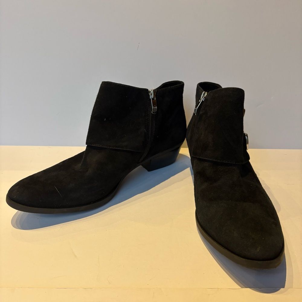 Vince Camuto Black Suede Women's Ankle Boots Side Buckle Decor Size 10M